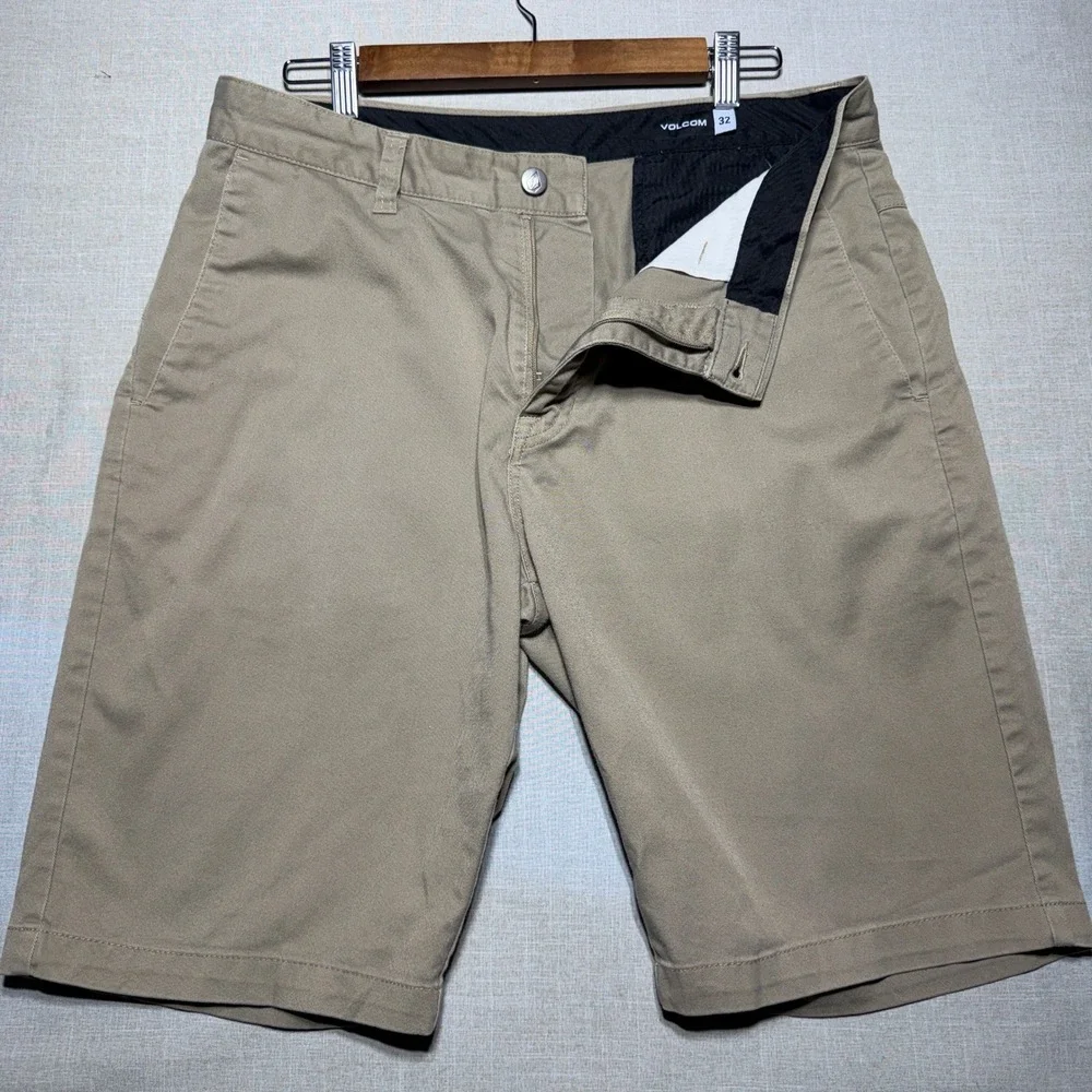 Volcom Shorts Mens 32 Khaki Frickin Modern Stretch Chino Skate Surf Casual
